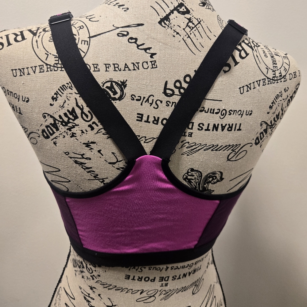 Victoria sport double layer bra - Picture 3 of 4